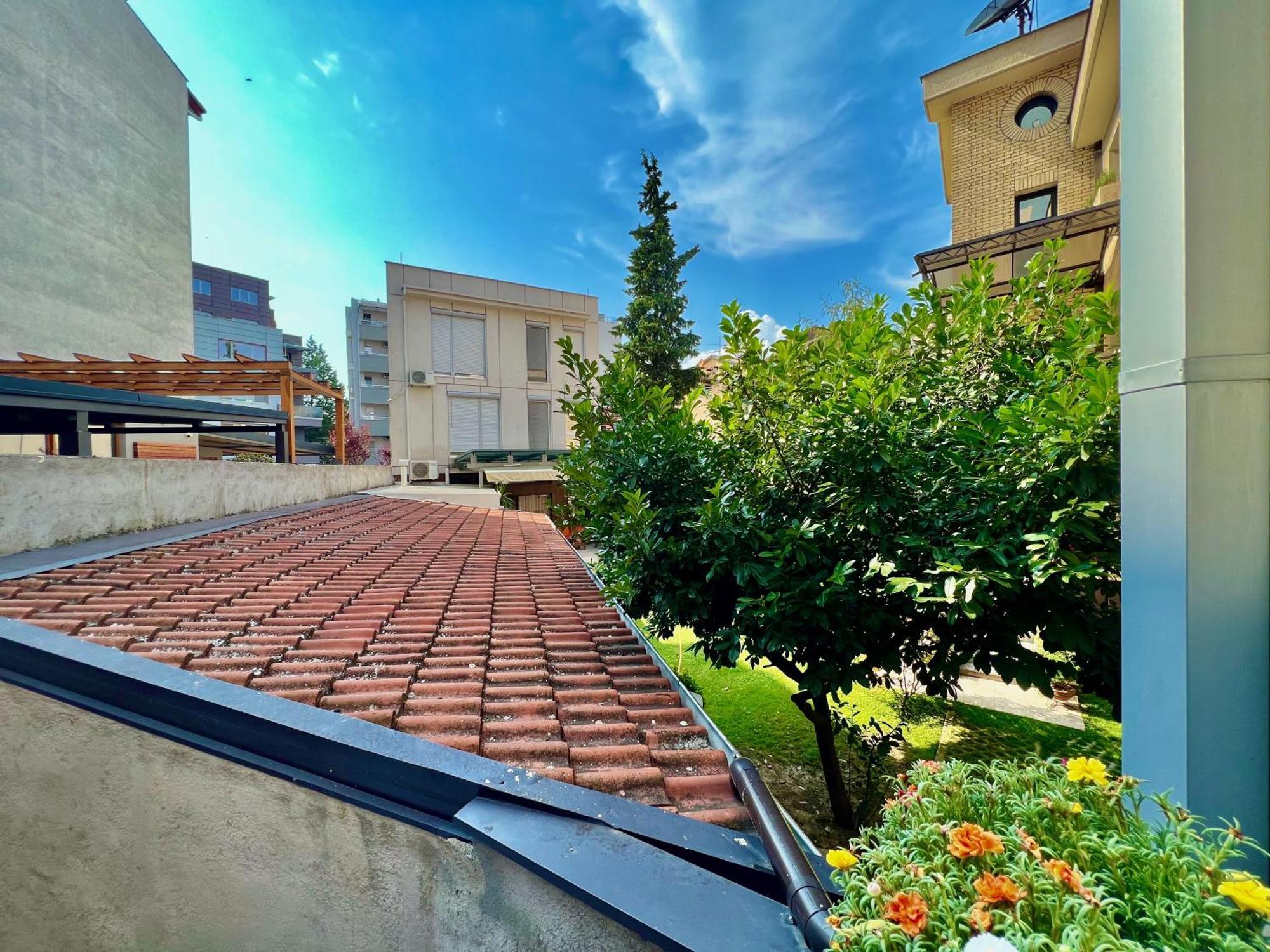 Lifestyle Gallery Apartment Скопие Екстериор снимка