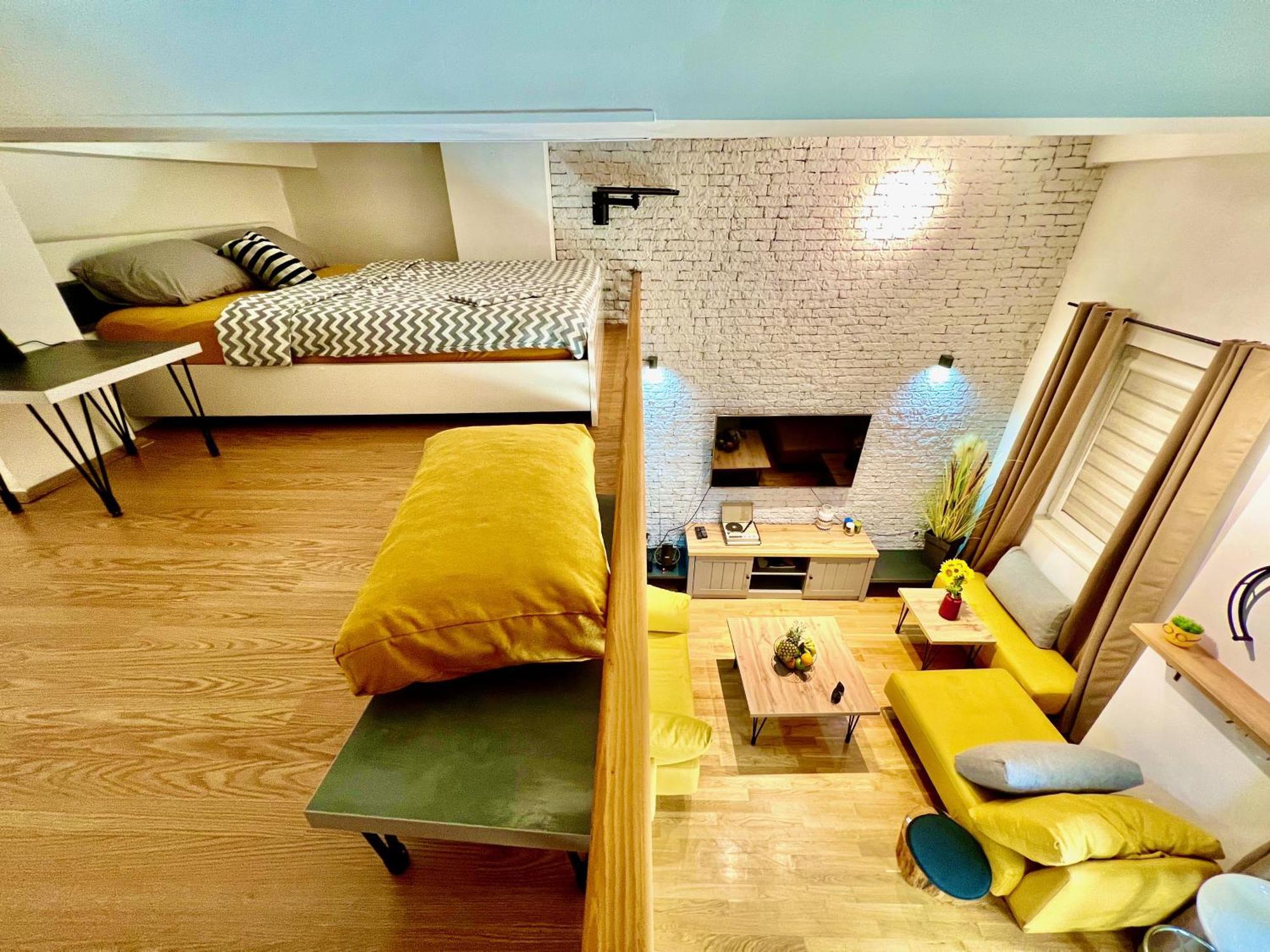 Lifestyle Gallery Apartment Скопие Екстериор снимка